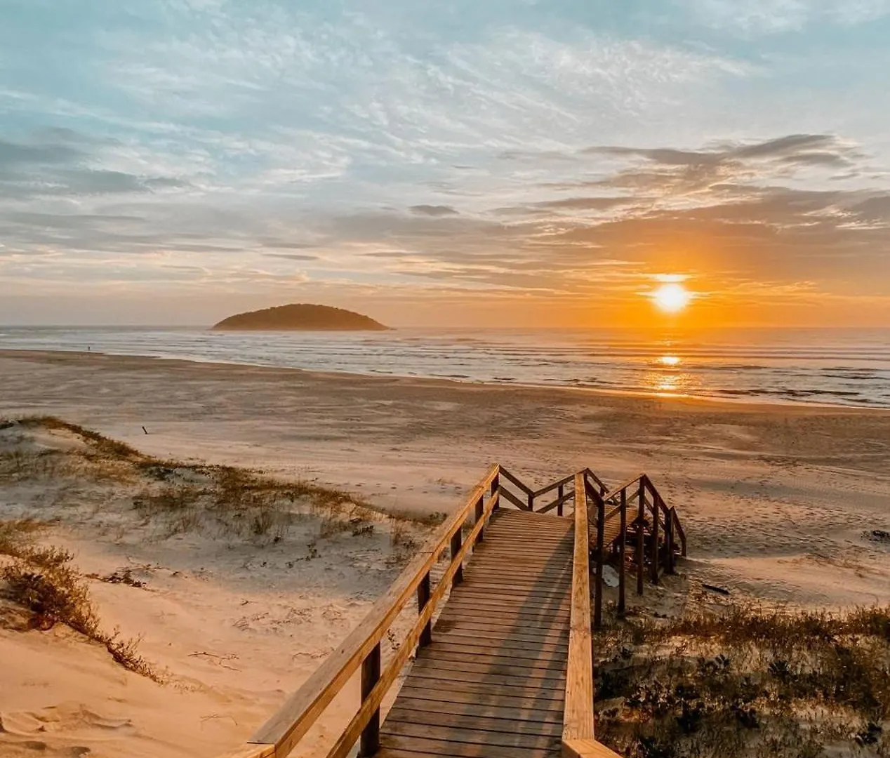 Santi Sabai Ibira - Um Refugio As Margens Da Lagoa Imbituba  Imbituba (Santa Catarina)